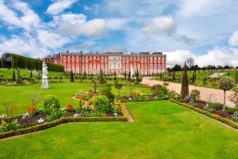 Discover London - Special Interest tours - Hampton Court Gardens